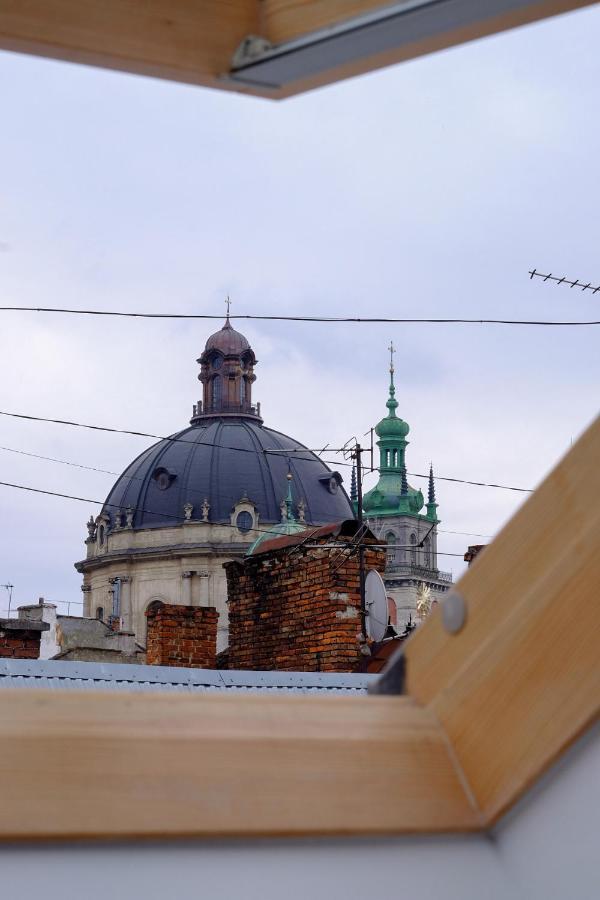Apartments Galicia Lviv Bagian luar foto
