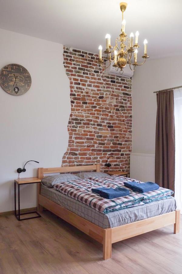Apartments Galicia Lviv Bagian luar foto