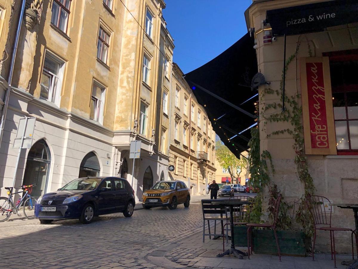 Apartments Galicia Lviv Bagian luar foto