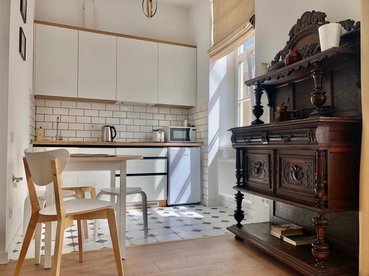 Apartments Galicia Lviv Bagian luar foto