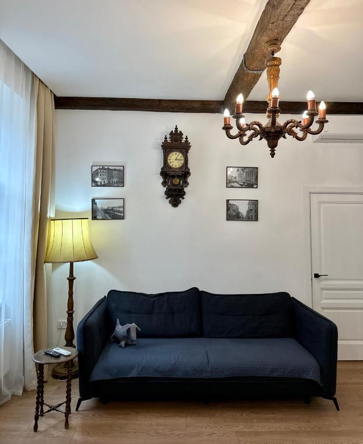 Apartments Galicia Lviv Bagian luar foto