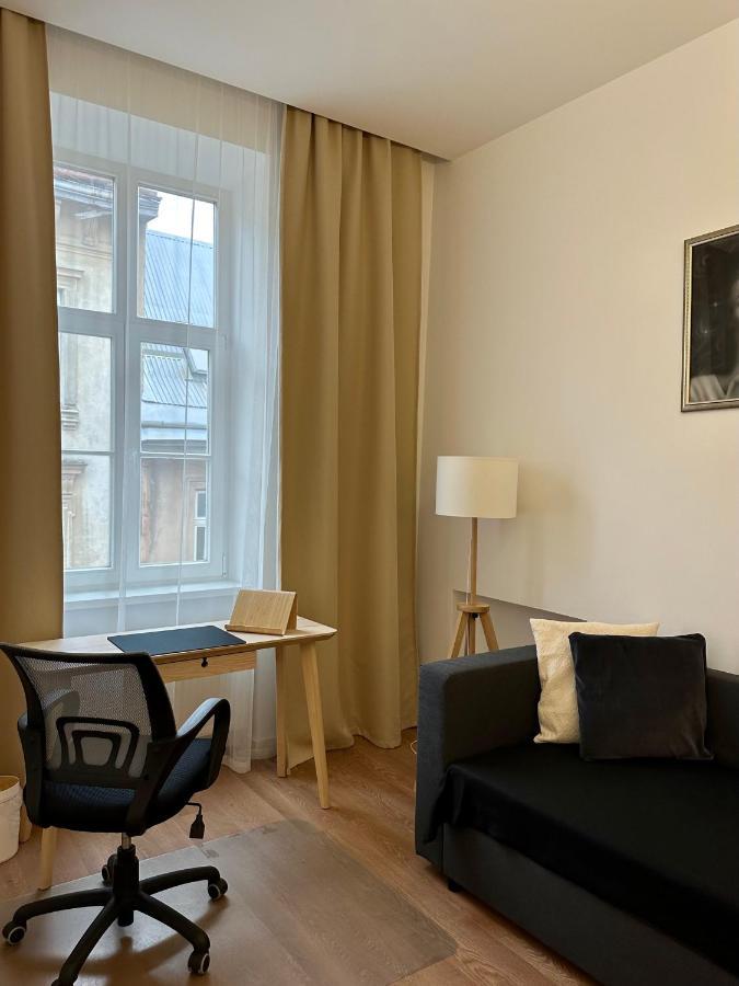 Apartments Galicia Lviv Bagian luar foto