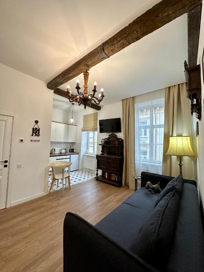 Apartments Galicia Lviv Bagian luar foto