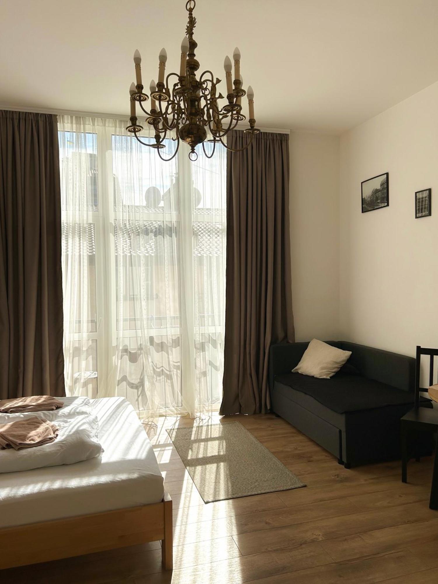 Apartments Galicia Lviv Bagian luar foto
